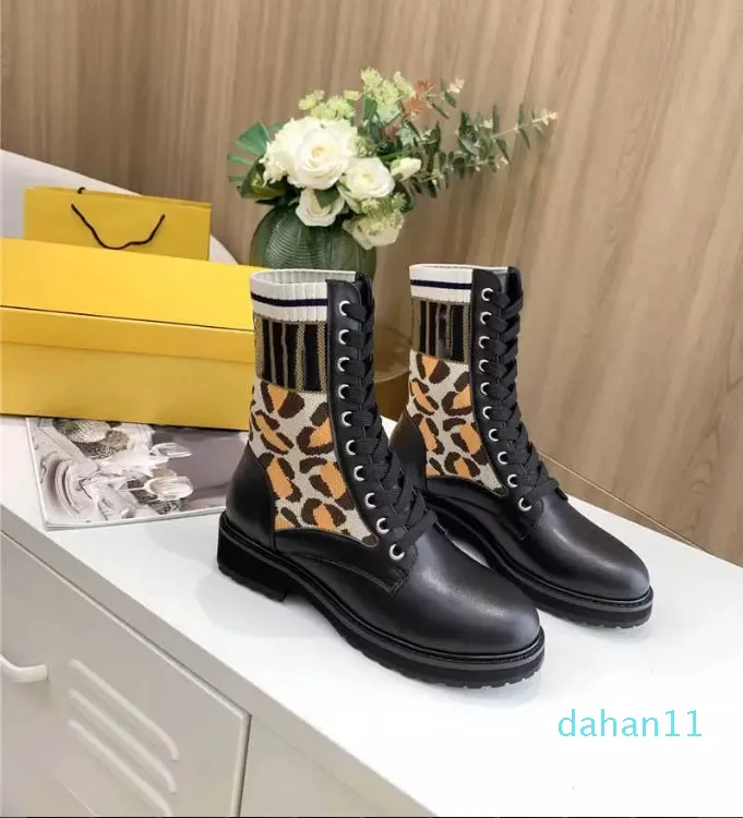 2022 Luxury Designer Force Boots Black Leather Chelsea Boots Booties