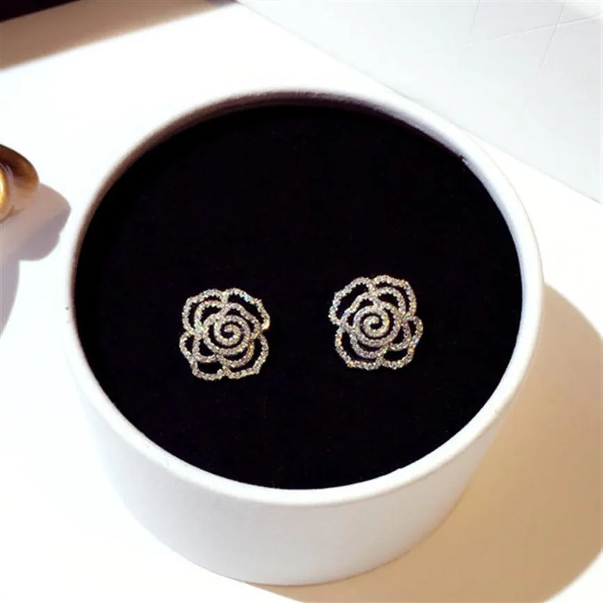 Geheel nieuwe ins mode luxe ontwerper diamanten zirkoon elegante camellia roze bloembuien oorbellen voor vrouw meisjes goud sil161w
