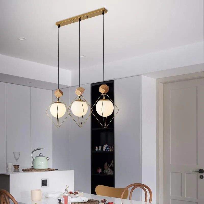 Lâmpadas pendentes LUZ MINIMALISTA NORDIC LED MODERNA Lâmpada de suspensão para sala de jantar Ferro de quarto de cozinha e luminárias internas de madeira