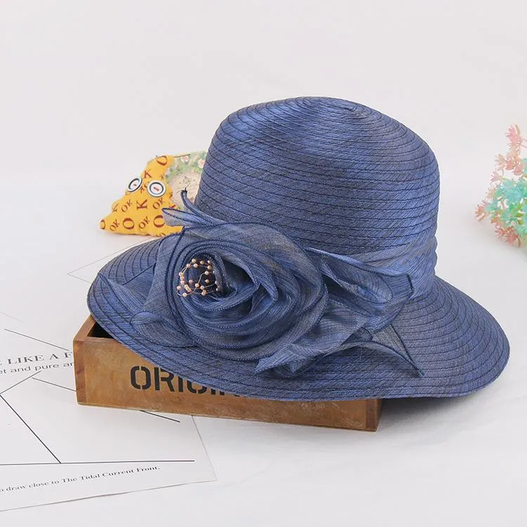 Basker kvinnor fedora mössa blommor bröllop fest chapeau eleganta damer marron blommor fascinator hattar för kenucky strand sol hatberets beretsber