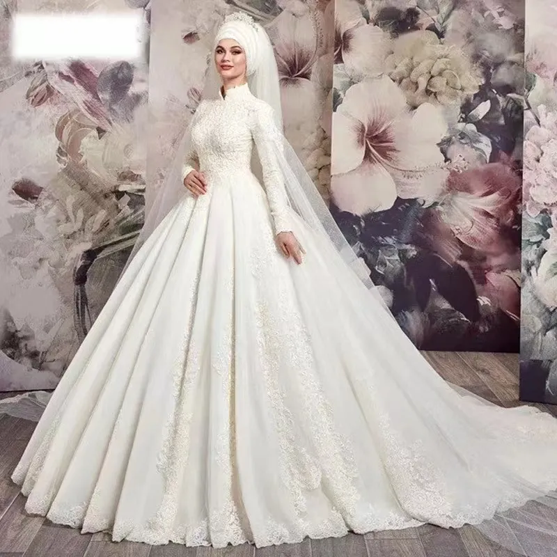 Elegante collo alto abito da ballo musulmano abito da sposa pieghe corte strascico in pizzo maniche lunghe avorio arabo abiti da sposa tulle Robe De Mariage