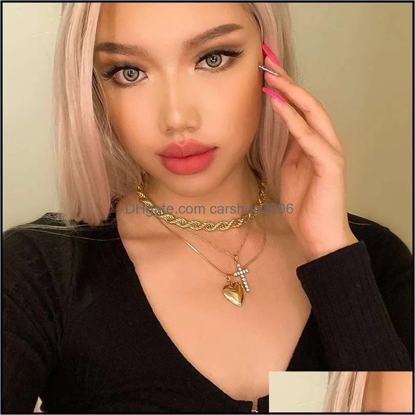 Punk Design Diamond Cross Pendant Necklace Exaggerated Twist Chain Heart-Pendant Fashion Simple Combination Clavicle Chain Combination Necklace Jewelry