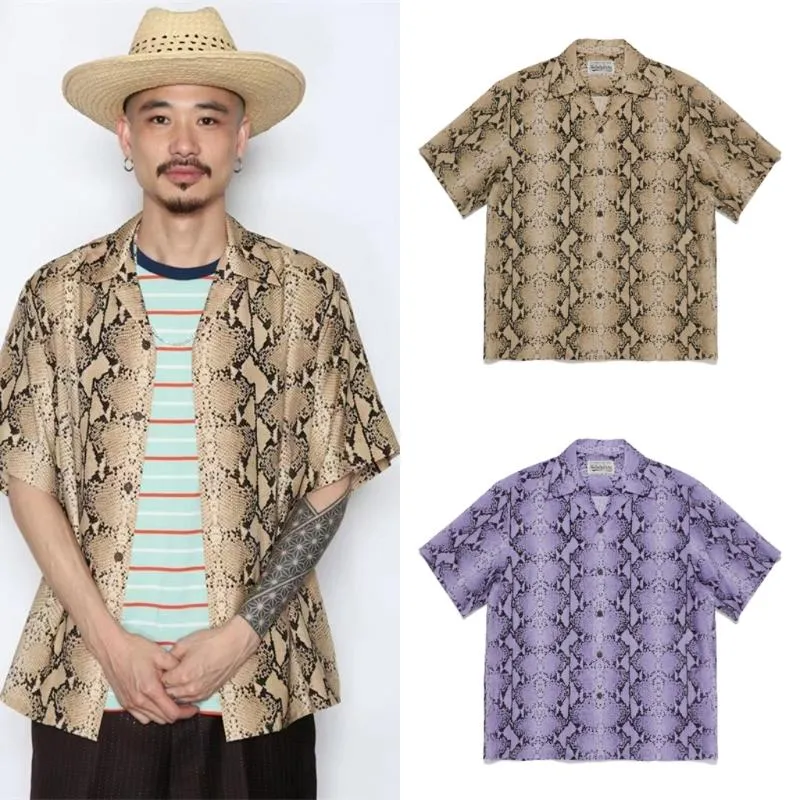 Chemises décontractées pour hommes Impression de serpent d'été Modèle de haute qualité Wacko Maria Shirt Men Femmes Hawaiian Top Scoeve Single Breasted Teemen '