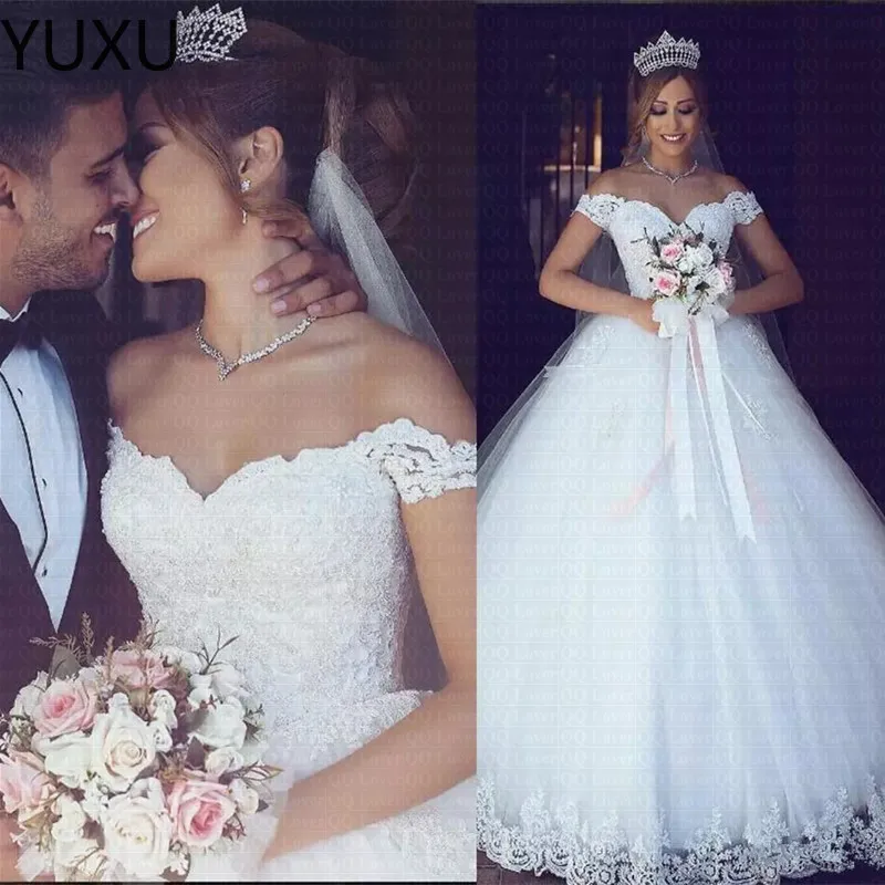 2023 Nya Dubai eleganta långa A-line bröllopsklänningar Sheer Off Axel spetsarapplikationer Beaded Vestios de Novia Bridal klänningar med knappar