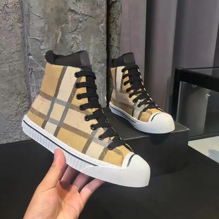 Designer Sneakers Striped Casual Shoes Men Women Vintage Sneaker Platform Trainer Season Shades Flats Trainers Brand Classic Outdoor Shoe2