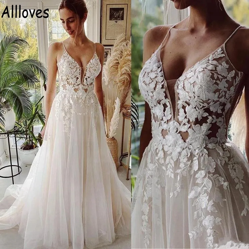 Taglie forti Trappole per spaghetti Una linea Abiti da sposa Elegante pizzo appliquato Boho Country Materninty Abiti da sposa Tulle Sexy Schiena bassa senza maniche Abiti da sposa CL0947