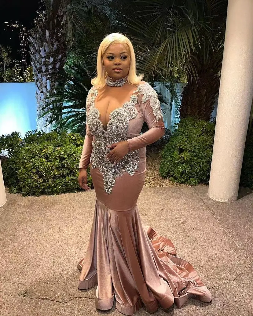 Champagne Velvet Mermaid Prom Dress with High Neck and Crystal Beaded  Applique for Black Girls from Dhgate Prom Dresses - price 163.57