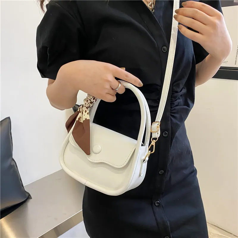 Mini sling on sale bag miniso