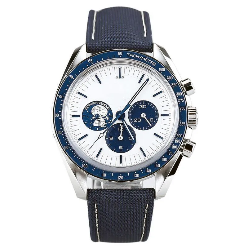Montres pour hommes Mouvement automatique Spaceship Watch Nylon Strap Designer Wristwatch 42mm Relojes para Hombres