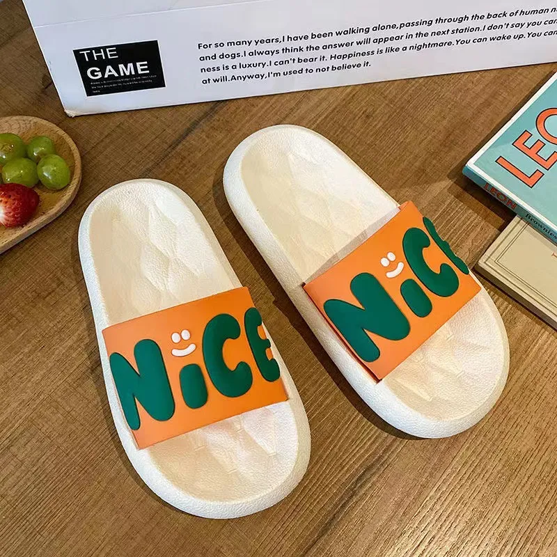 Zomer dames slippers eenvoudige huiskleding niet-slip zachte zolen strandschoenen