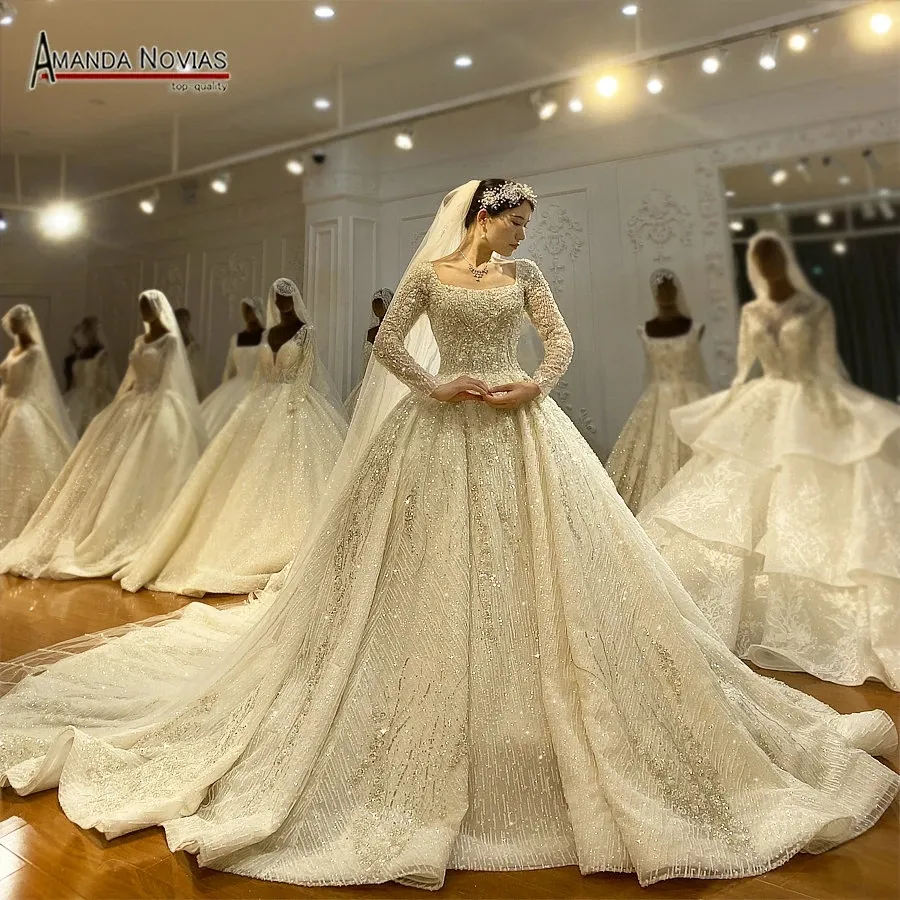 2022 Luxury Full Beading Long Sleeve Muslim Wedding Dresses With Cathedral Train Sequined Lace Bridal Gowns Custom made