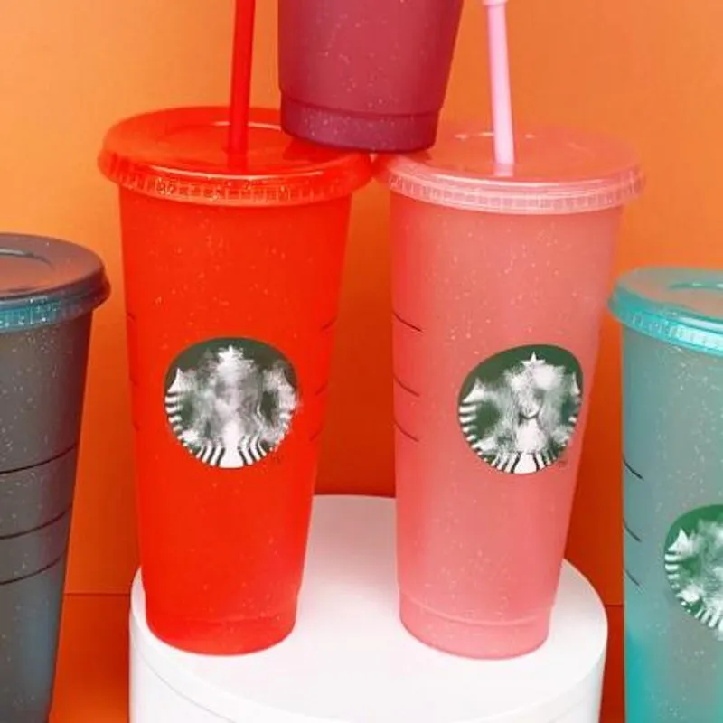 NOWOŚĆ 24 unz/710 ml cekiny Starbucks plastikowy kubek wielokrotnego użytku przezroczysty do picia Płaski dolny kubek Kształt Kształt Kubek Bardian Love 600 E3