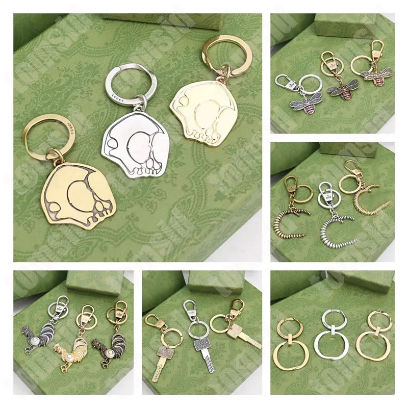 Клаповые для женщин мужчины мода Keyring Gold Buckle Designer Designer Chepchains Высококачественные приводные кольцо с зеленой коробкой