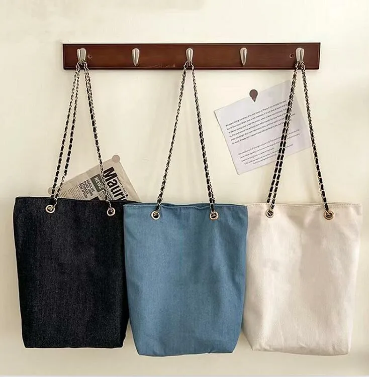 Lienzo Ocio Cadena Bolsas de compras Moda Patrón de letra simple Diseñador de vaquero Totes para mujer Gran capacidad Bolso tricolor Bolso de hombro