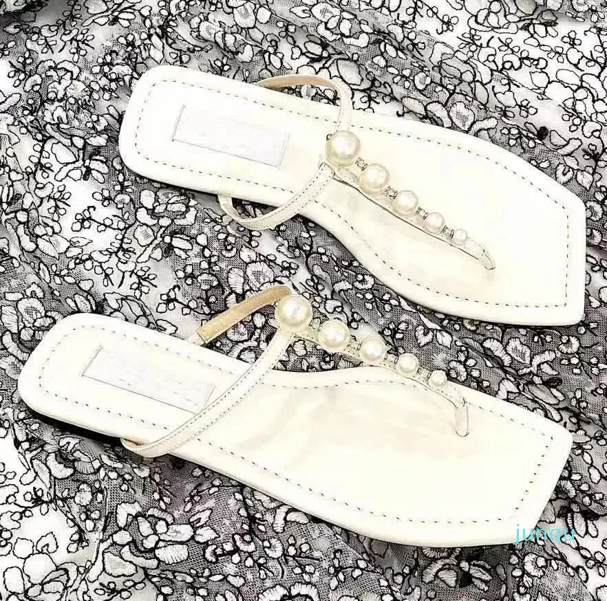 2022-Luxury Design Slide Sandali Appartamenti per le donne Abbellimento di perle Strap Flip Flop Lady Casual Walking Slip On Pantofole estive