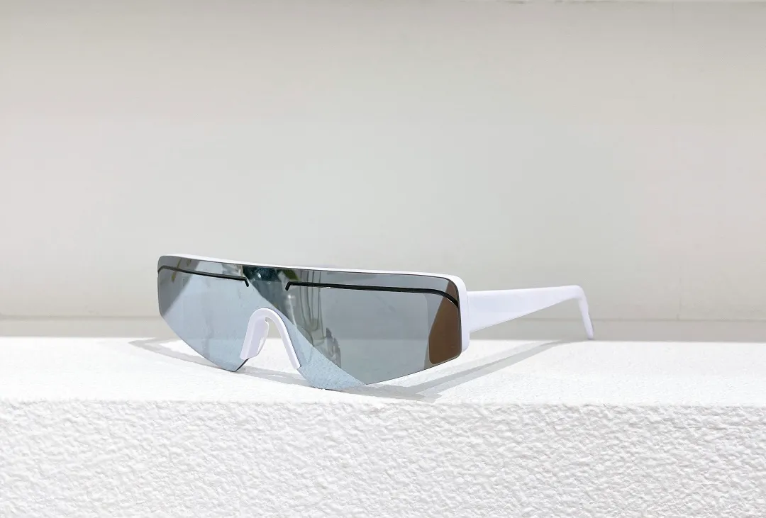 Weiß Silber Spiegel Sonnenbrille für Frauen Männer Flat Top Shield Wrap Brille Sommer Sonnenschutz Gafas de Sol Sonnenbrille UV400 Brillen mit Box