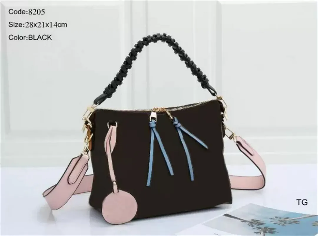 Summer Women Purse and Handbags 2022 New Fashion Casual Small Square Bags High Quality Unique Designer Shoulder Messenger Bags H0222