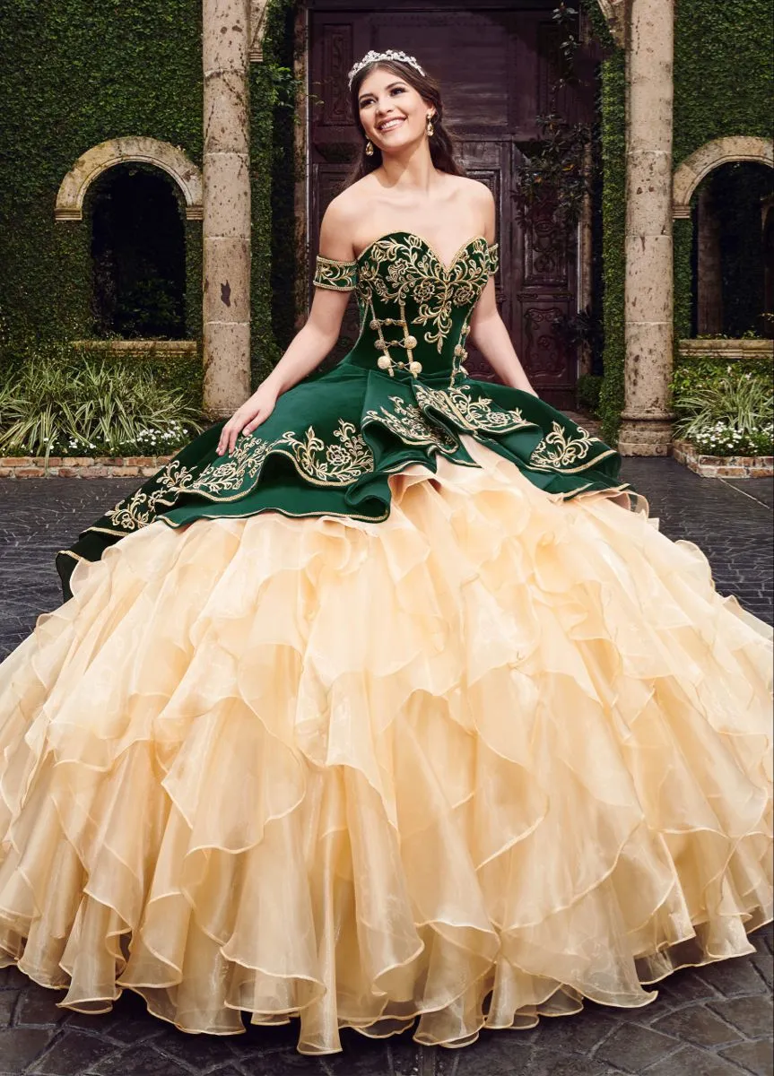 Vintage Dark Green Quinceanera Dresses Tiered Ruffles Champagne Skirt Off Shoulder Corset Lace-Up Plus Size Prom Party Gowns 2022 Sweet 15 Dress Vestidos 16 Anos