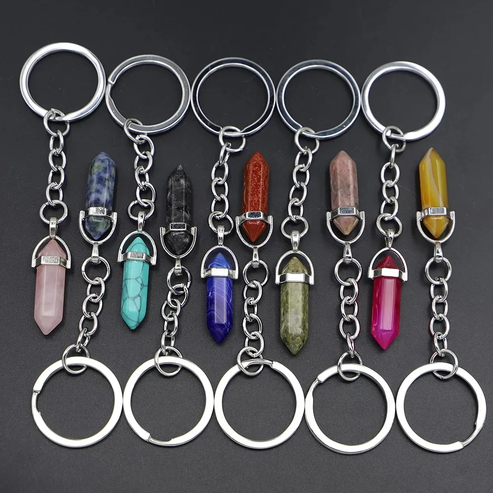 سلسلة مفاتيح سداسية حجرية طبيعية جديدة مفتاحية للنساء الكريستال الوردي الكوارتز الحلقات الرئيسية على حقيبة سيارة مجوهرات أصدقاء هدية