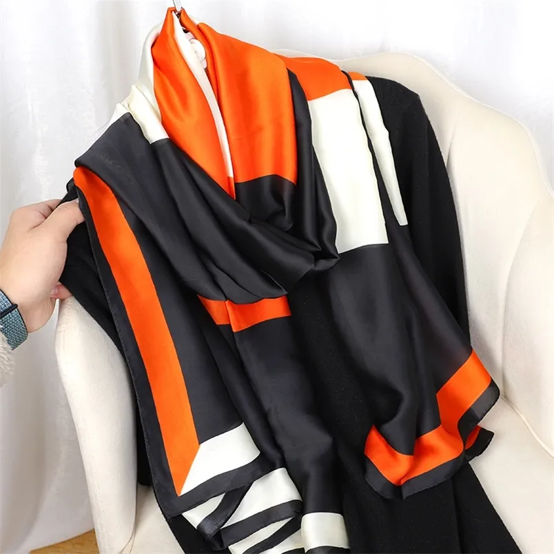 Роскошный бренд шелк шелковый шарф женщины большие платки хиджаблард эхарп дизайн печатный печать Lady Beach украл головные шарфы 220727
