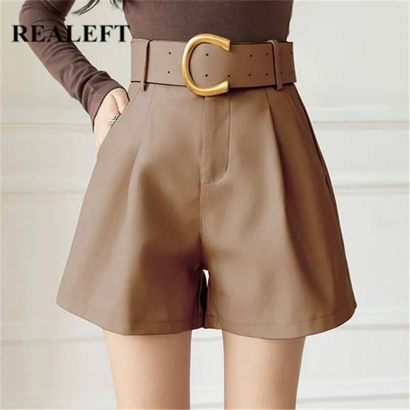 REALEFT femmes short en cuir PU avec ceinture hiver poches élégantes dames élégant solide pantalon décontracté femme 220509