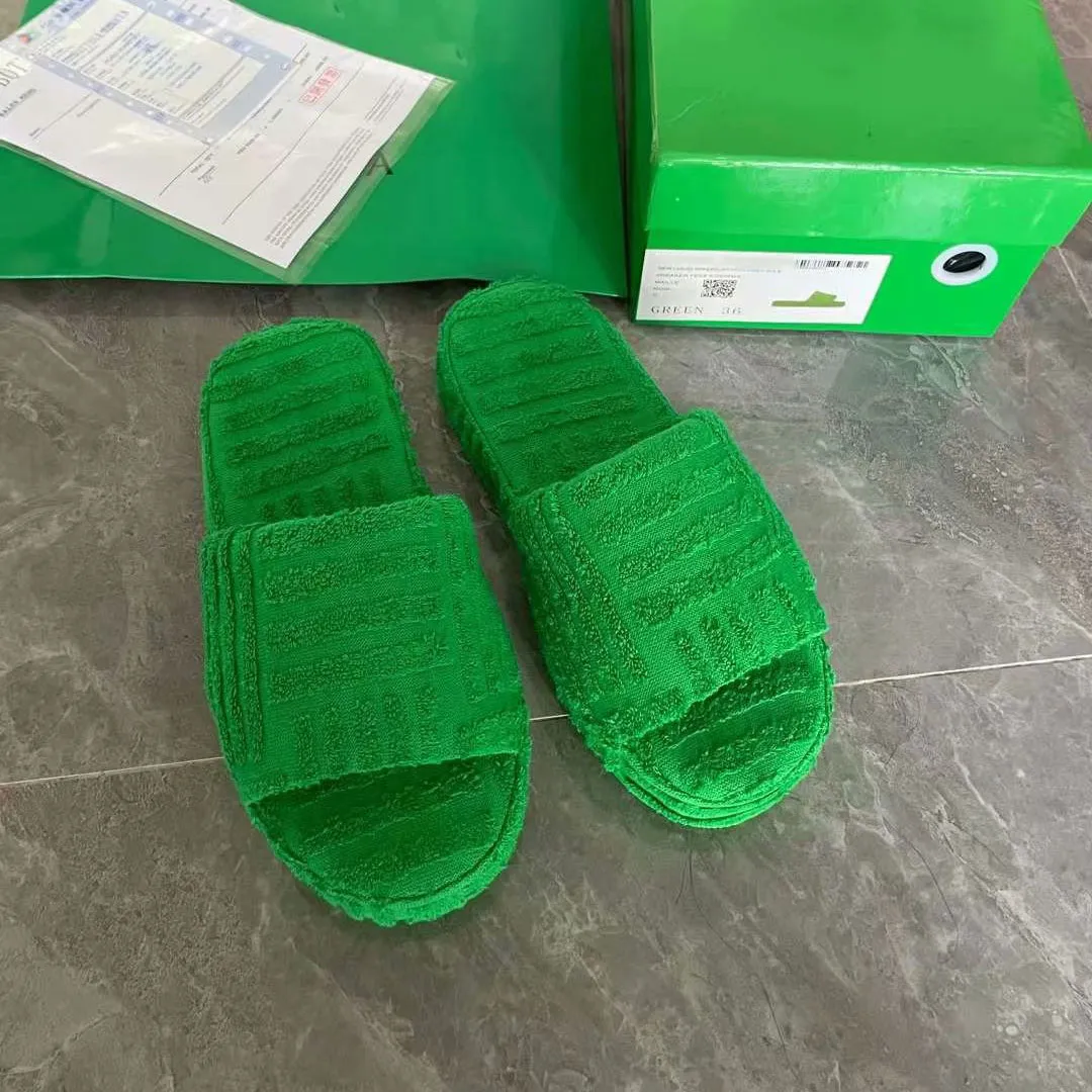 RESORT SPONGE slippers fabric sandals green luxury slides Rubber Fur Cotton Outsole Grass Platform Shoes Wedge Fluffy Resort with box high quality size 35-41