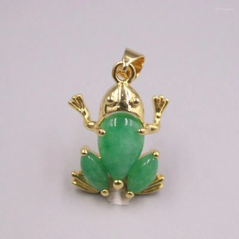 Naszyjniki wisiorek GP z zielonym Jade Frog-Shape 28mm H Piękny prezentpendant Heal22