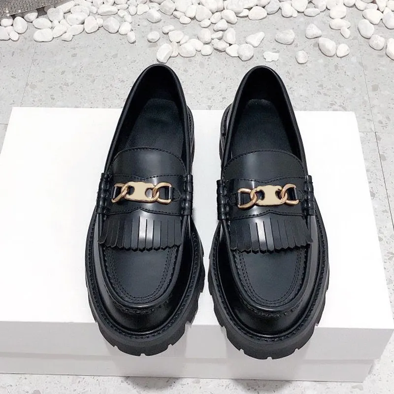 Short black shoes store