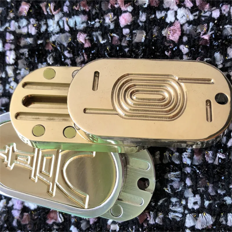 Nouveau Fidget Spinner lumineux en métal en alliage d'aluminium Triangle main Spinner rotatif jouets de décompression pour adulte EDC bureau Fidget jouet 26 Nouveau Fidget Spinner lumineux en métal en alliage d'aluminium Triangle main Spinner rotatif jouets de décompression pour adulte EDC bureau Fidget jouet 26