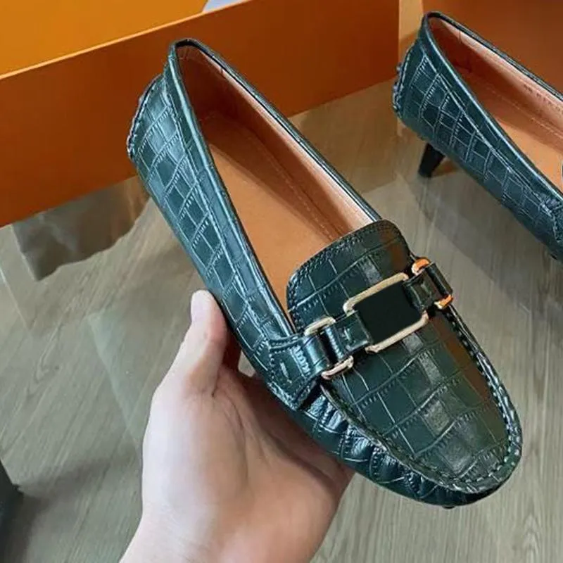 classic Summer designer Dress shoes 100% leather Flat Belt buckle Casual Sandals lady Metal cowhide letter brown Work Women Shoes Large size 35-41-42 us4-us11 With box