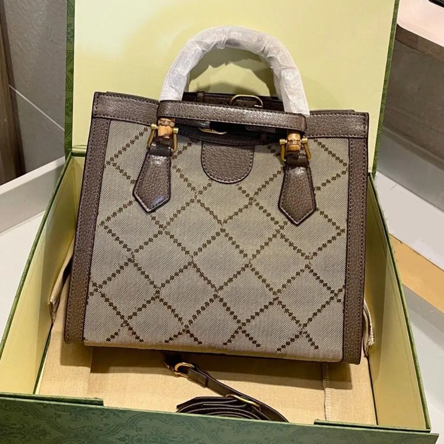 Bamboo bag 2022 shoulder classic Bags Luxurys TOP designers Lady high Quality Women handbag Fashion handbags mother cossbody Clutch wallet