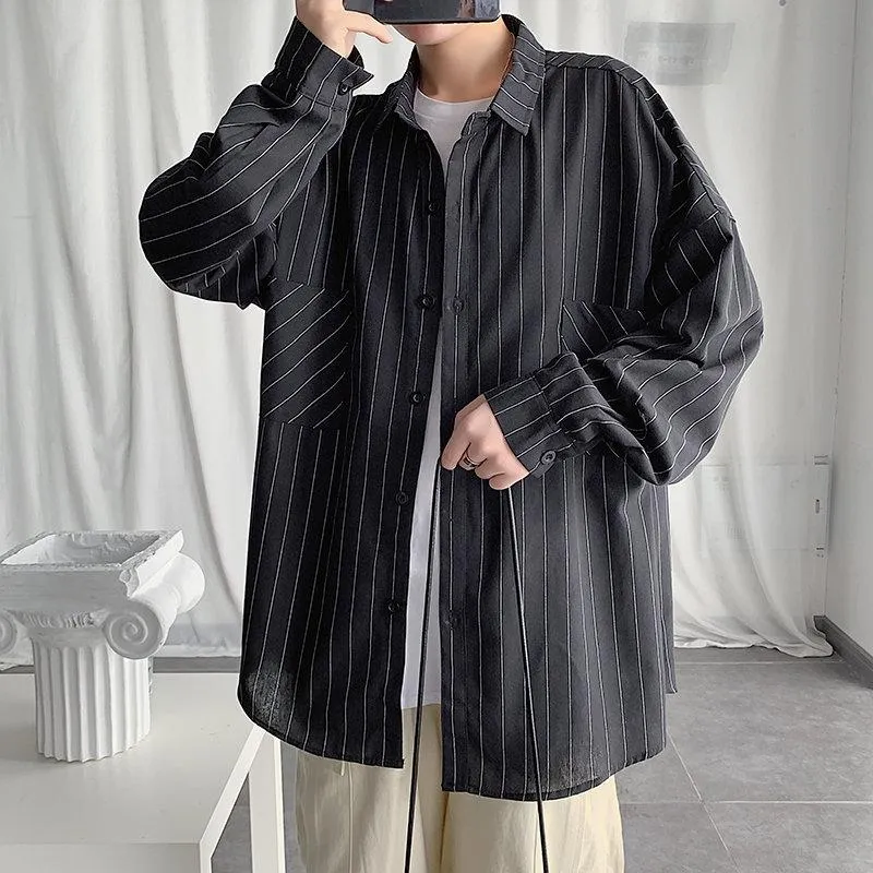 القمصان غير الرسمية للرجال مخططة الرجال الأسود الأسود هاراجوكو رجال قميص طويل الأكمام قميص أزياء الشوارع رجل كبير الحجم