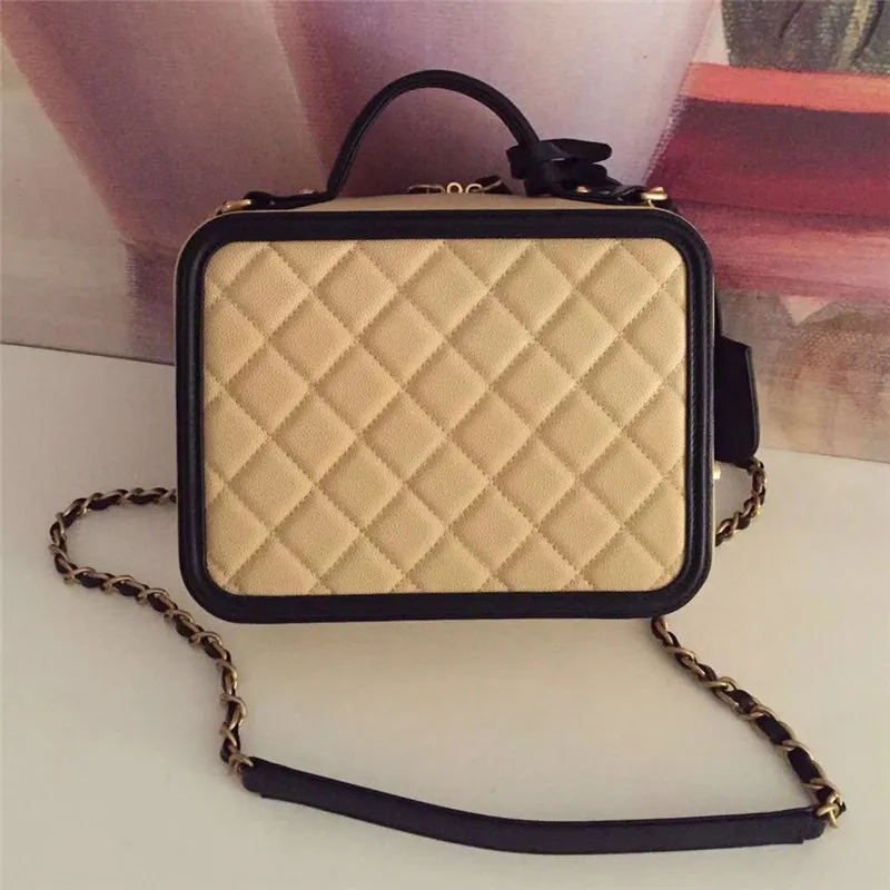 Cross Body Designer bags Vanity case Chain bag A93343 Shoulder Messenger Handbag Square Lattice Box bag Fashion Classic Womens Genuine Leather High