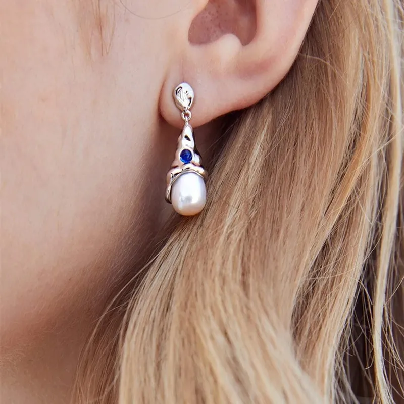 Retro Water Drop Oliver Bonas Pearl Earrings With Thumping Texture 