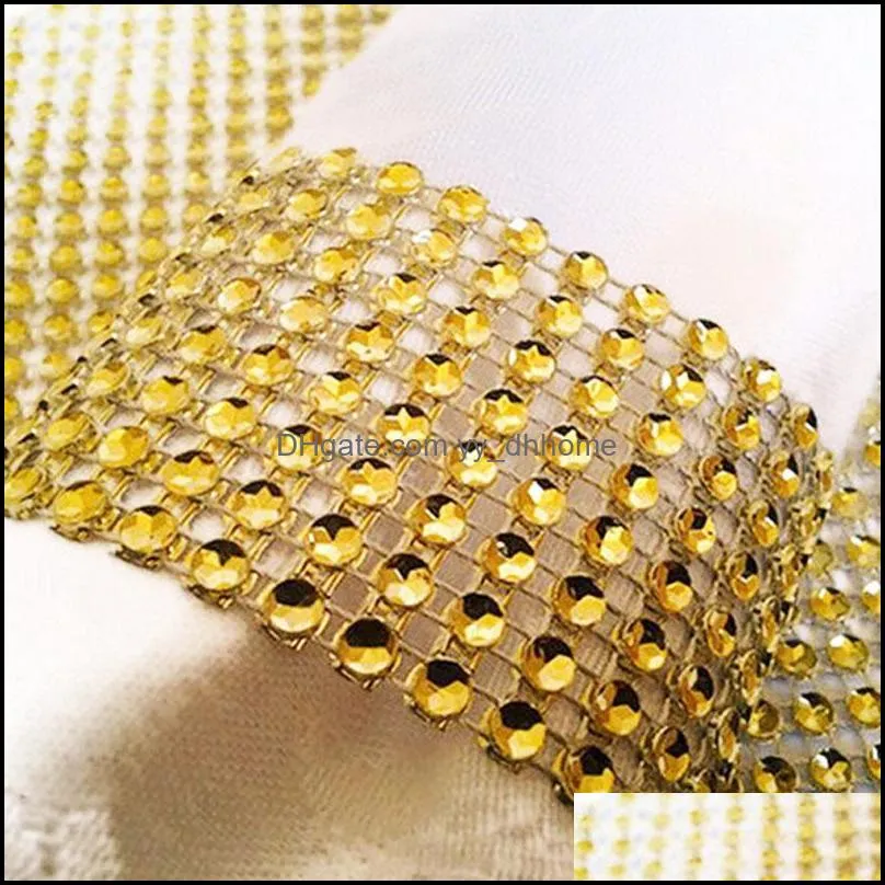 Wholesale- Wholesale 100Pcs/Set Plastic Rhinestone Wrap Golden Color Napkin Ring Napkin Chair Buckle Hotel Wedding Supplies Home