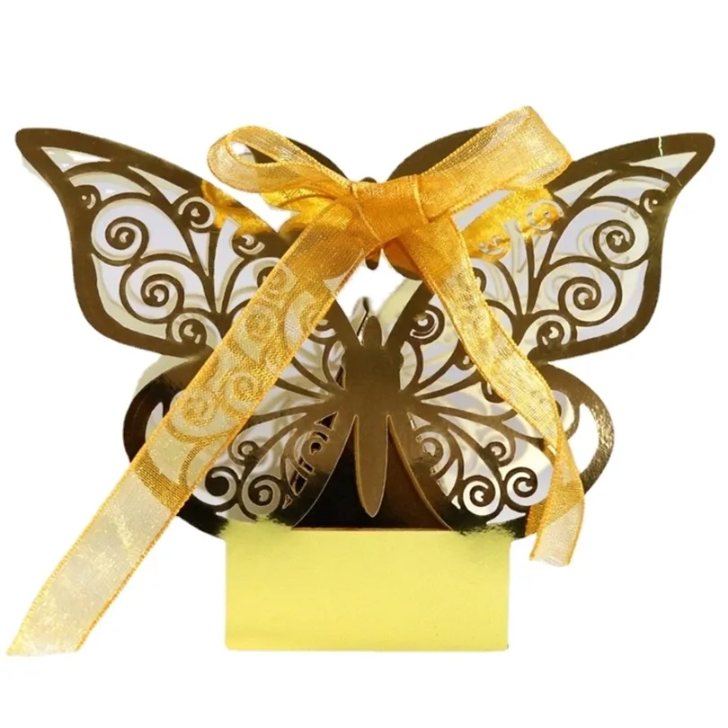 10pcs découpé au laser boîte de bonbons au chocolat creux boîtes d'emballage de papillon d'or en gros avec des rubans d'emballage de faveurs de mariage 220427