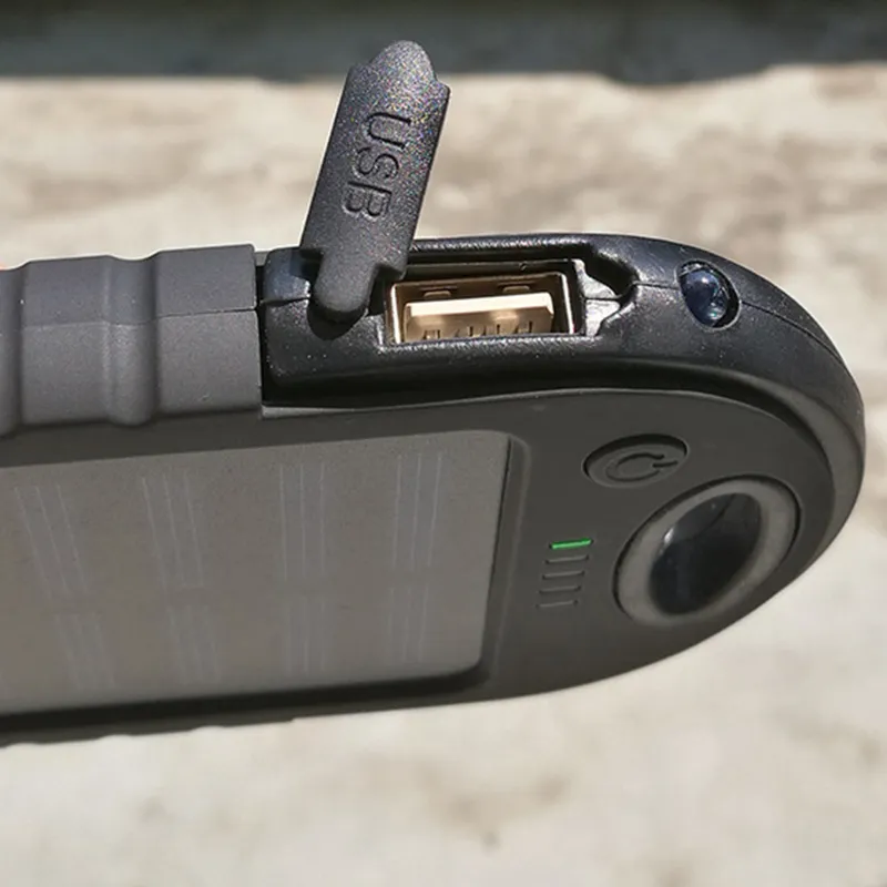 dual usb solar power bank with flashlight 5000mah