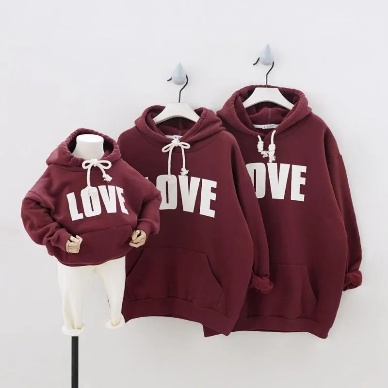 Aile Eşleştirme Kıyafetler Anne Kızı Giysileri Aşk Baskı Hoodies Tişörtü Anne Ve Me Elbise Anne Anne Bebek Kız