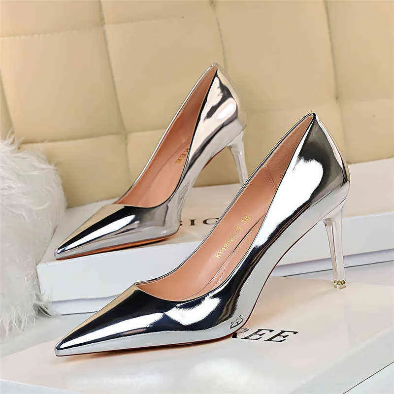 Fashion Women Patent Leather Sallow Dunne High Heel Shoes Pointed Toe Gold Sier Heelpompen Vrouwelijke Tacones Mujer groot formaat G220425