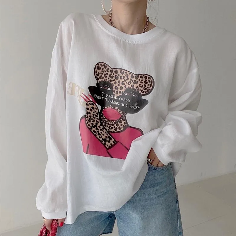 Camiseta de mujer Principios de otoño Blusa de estilo coreano Mujer Cuello redondo Manga larga Estampado de dibujos animados Blusa informal suelta Parte posterior dividida DF189Mujer