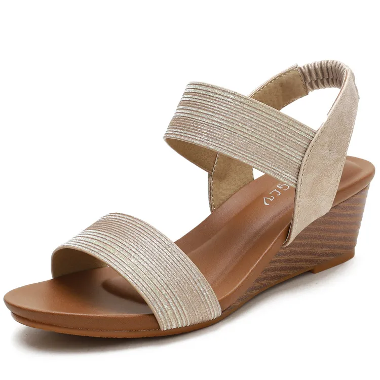 Dames sandalen Romeinse schoenen 2022 Nieuwe zomerwedge hiel sandaal mode groot formaat groot formaat