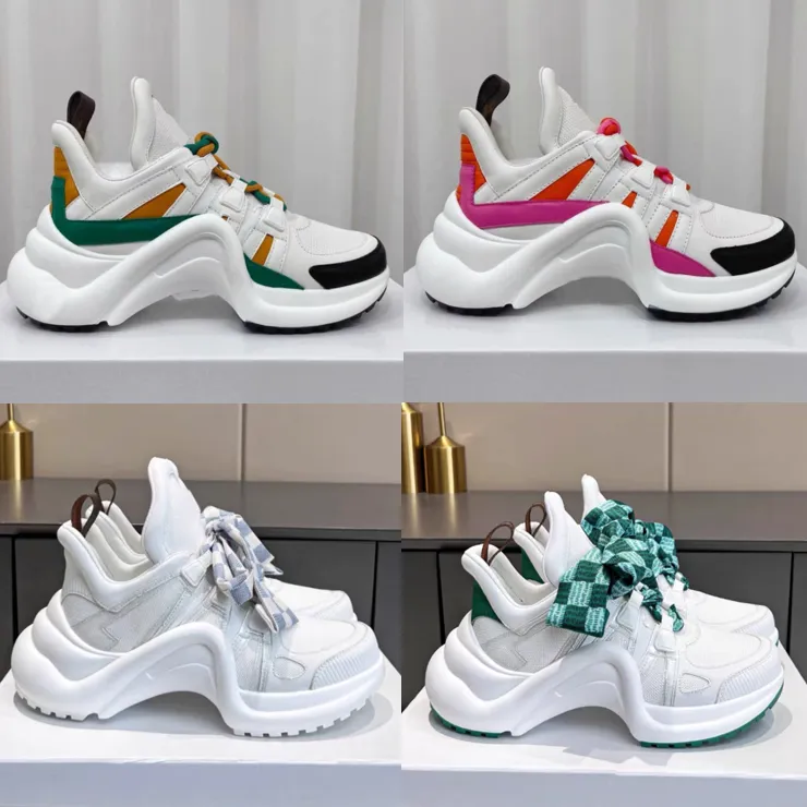 2023 Designer Casual Sports Dad Shoes Dancing Shoes Mixed Color Personality Wave Thick Bottom High-top Trend Stitching Platform Sneakers Box