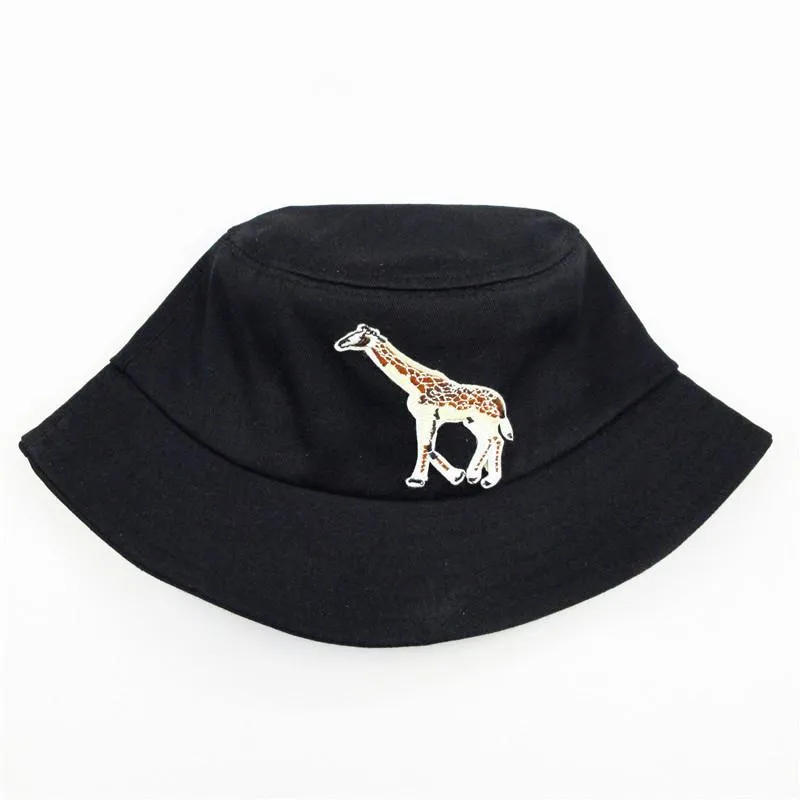 Beretten Giraffe Animal Embroidery emmer hoed Fisherman Outdoor Travel Sun Cap hoeden voor mannen en vrouwen 175Berets