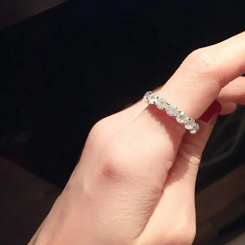 Branche d eternite de luxe 925 Sterling Silver Eternity Band 18 carats jaune plaque eternite complete Pave Diamond Engagement Aneau de mariage pour