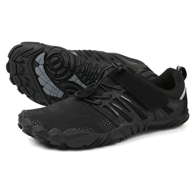 Unisex sneakers mannelijke aqua schoenen strand vijf vingerwaterschoenen hoge kwaliteit atletisch schoenen voor mannen vrouwen mode vrouw 220610