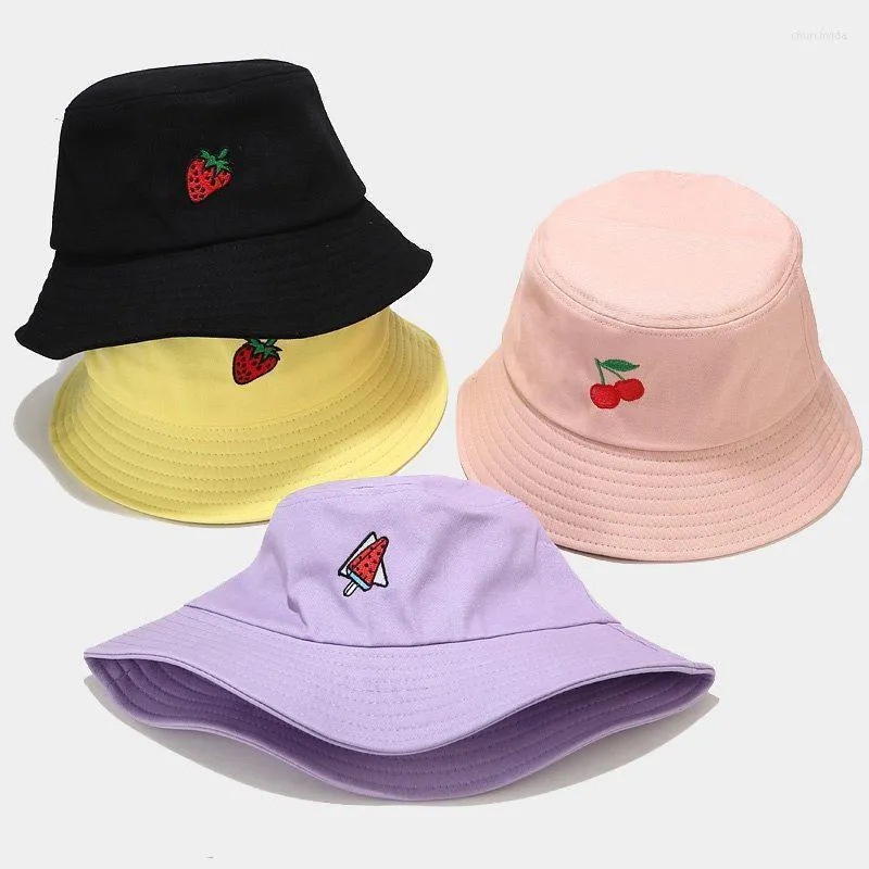 Berretti Berretto a secchiello Estate Ciliegia Fragola Rosa Cappello Ricamo Giallo Pescatore Hip Hop Pesca Harajuku Sun Prevent HatBerets Chur22