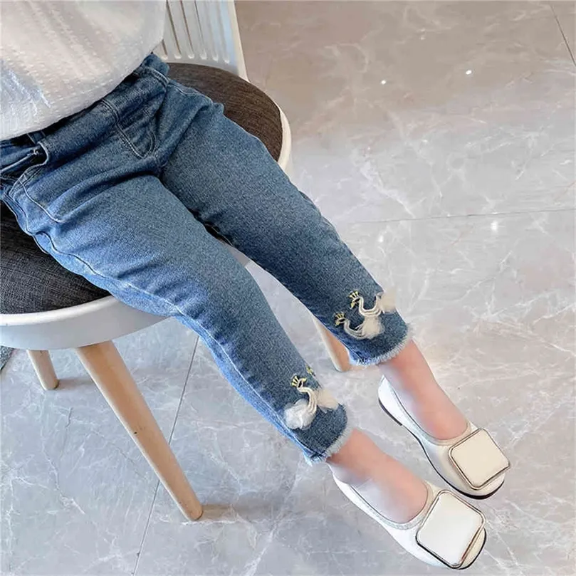 Детские джинсы вышивая джинсы для малышей аппликации джинсы в детстве детская одежда для девочек весна осень 210412