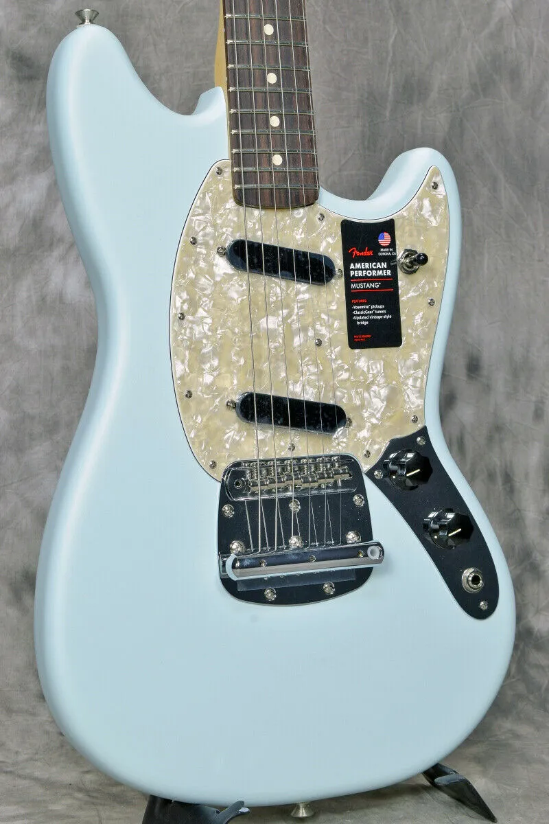 DHgate Mesmerizing Sonic Blue Satin Finish Performer Mustang Rosewood Electric Guitar Musical Instruments