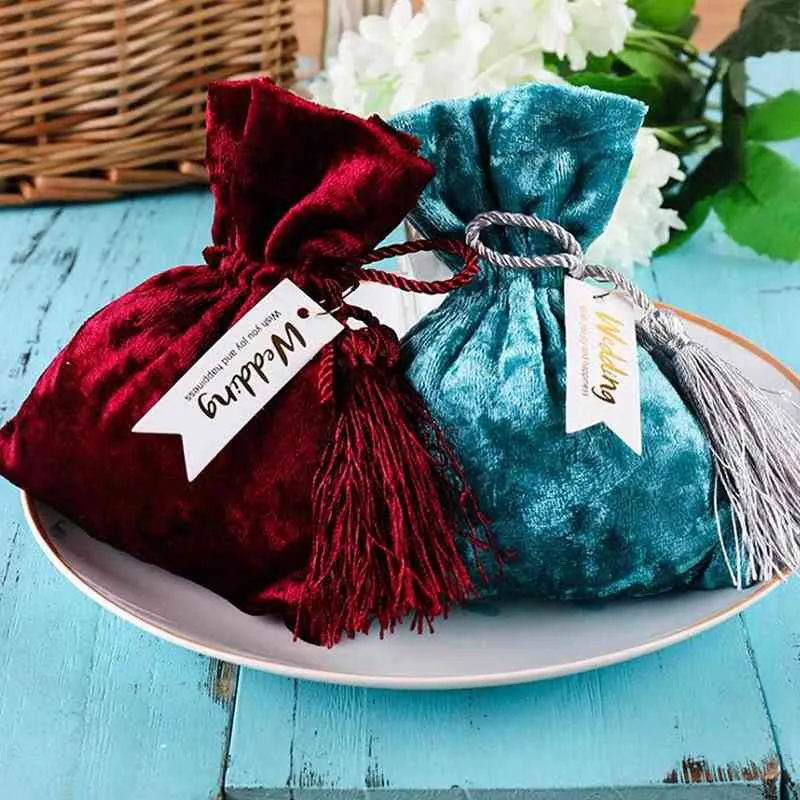 10pcs Creative 11x14cm Red Velvet Bags Drawstring Gift Bags For Wedding Gift Small Gold Drawstring Gift Velvet Bag Candy Pouches AA220318