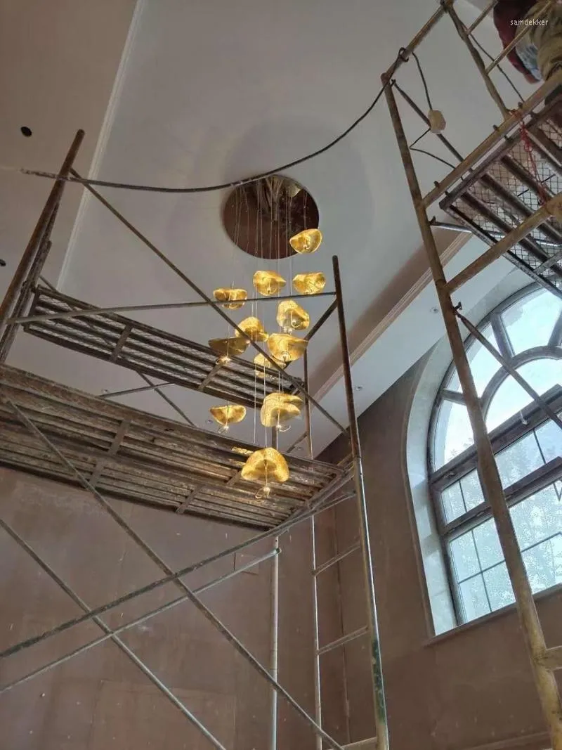 Lampes suspendues Luxe Creative Tout Cuivre Feuille De Lotus Salon Lumières Américain Rétro Escalier Villa Restaurant Art ChandPendant